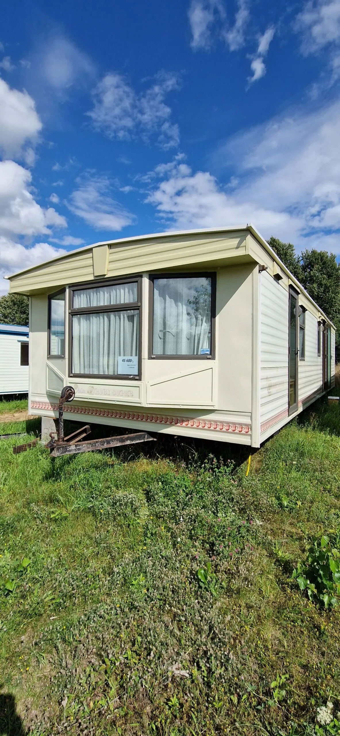 Atlas Ruby Super – domek holenderski